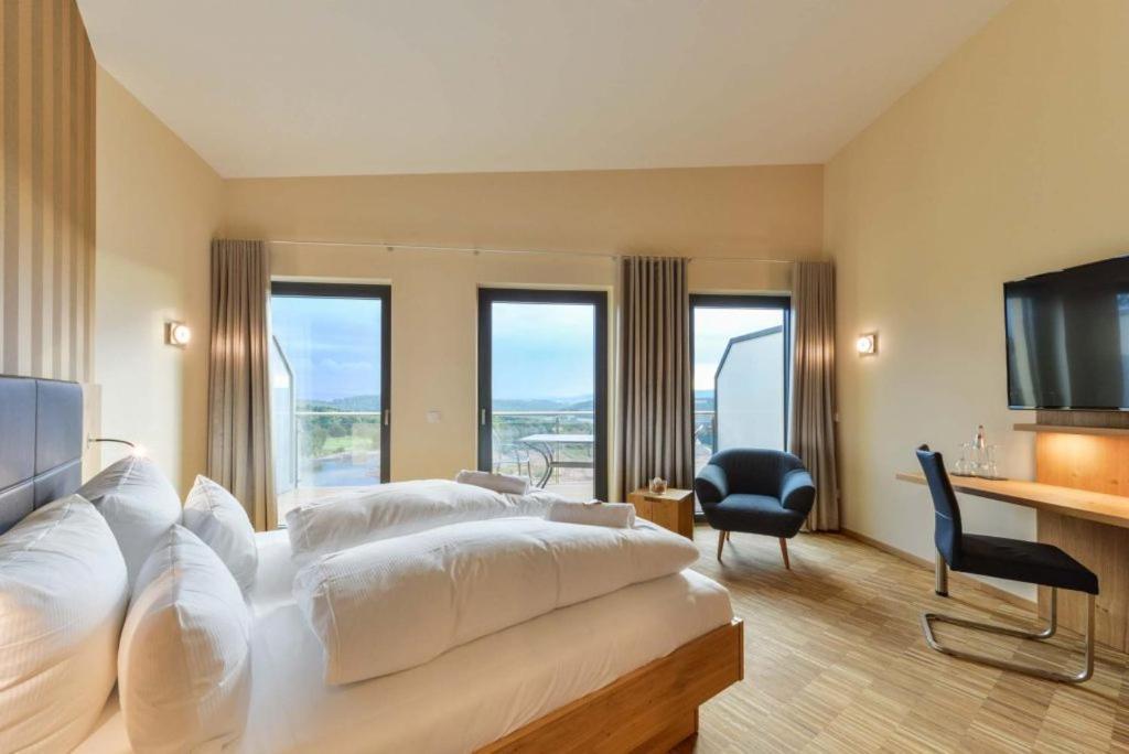 Hotel & Golfrestaurant Gut Wissmannshof Staufenberg  Exteriér fotografie