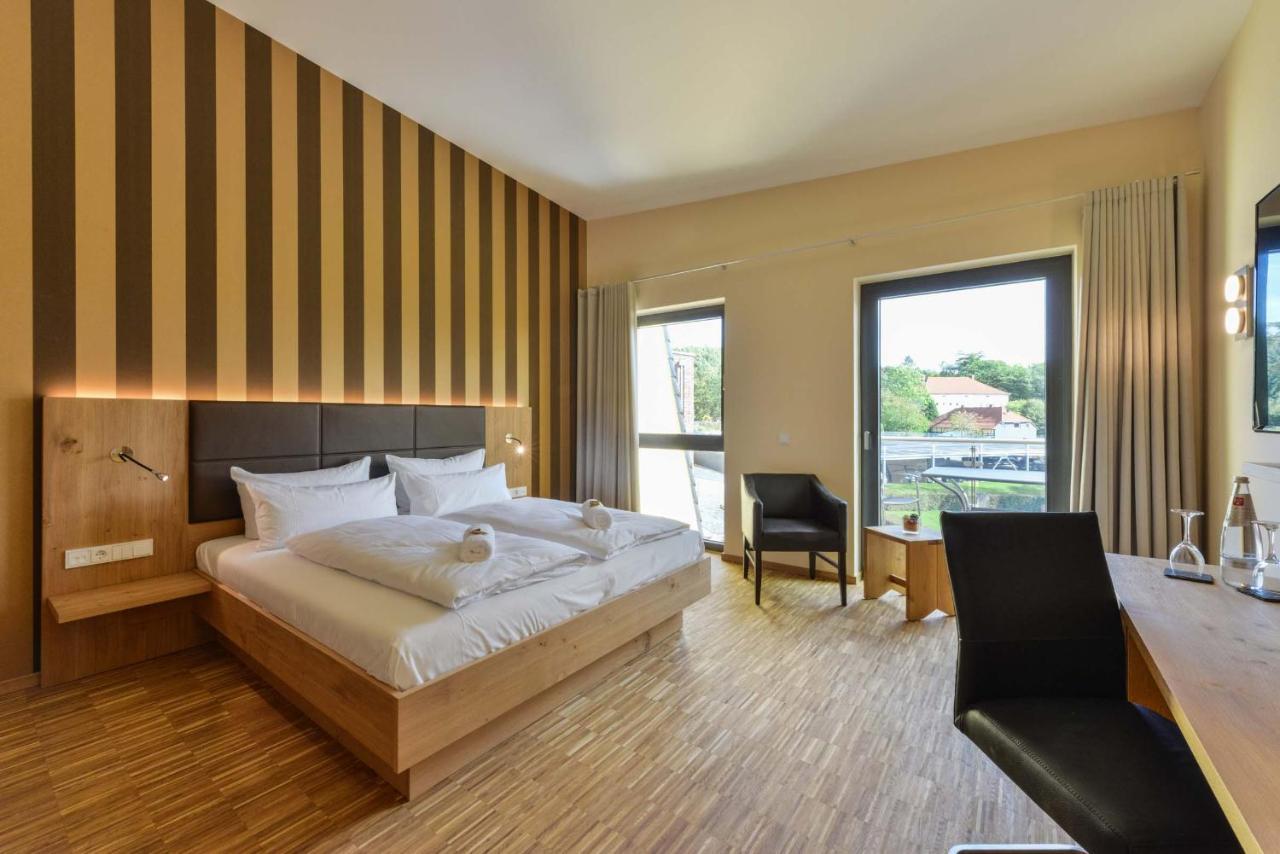 Hotel & Golfrestaurant Gut Wissmannshof Staufenberg  Exteriér fotografie