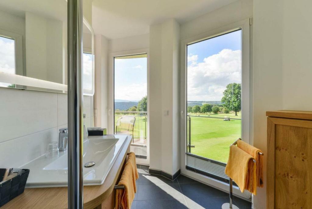 Hotel & Golfrestaurant Gut Wissmannshof Staufenberg  Exteriér fotografie